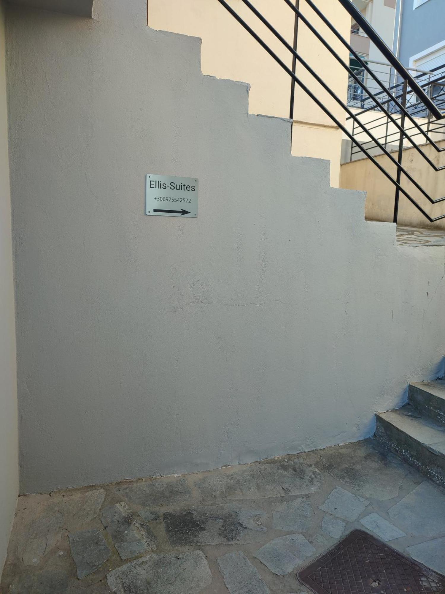 Ellis-Suites Nea Peramos Kavala Exterior foto